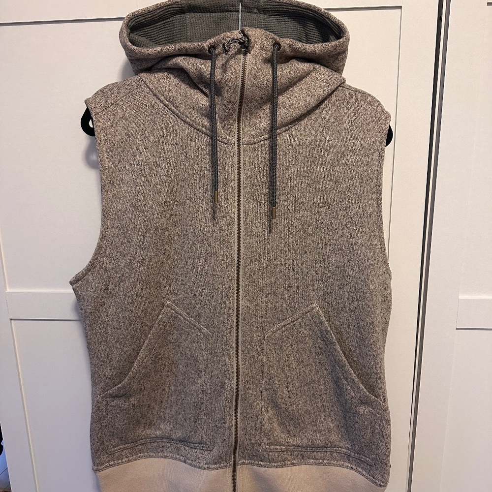 Burton fleece vest